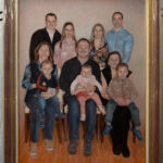 Porodica Vlahovic - 80x60cm 2023 Umetnicka slika porodični portret po narudzbini Ulje na platnu umetnik Darko TOPALSKI